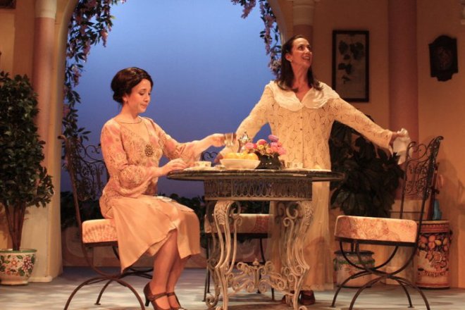 That's me on the left, doing a show in 2011.